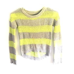 Knitted long sleeve sweater
